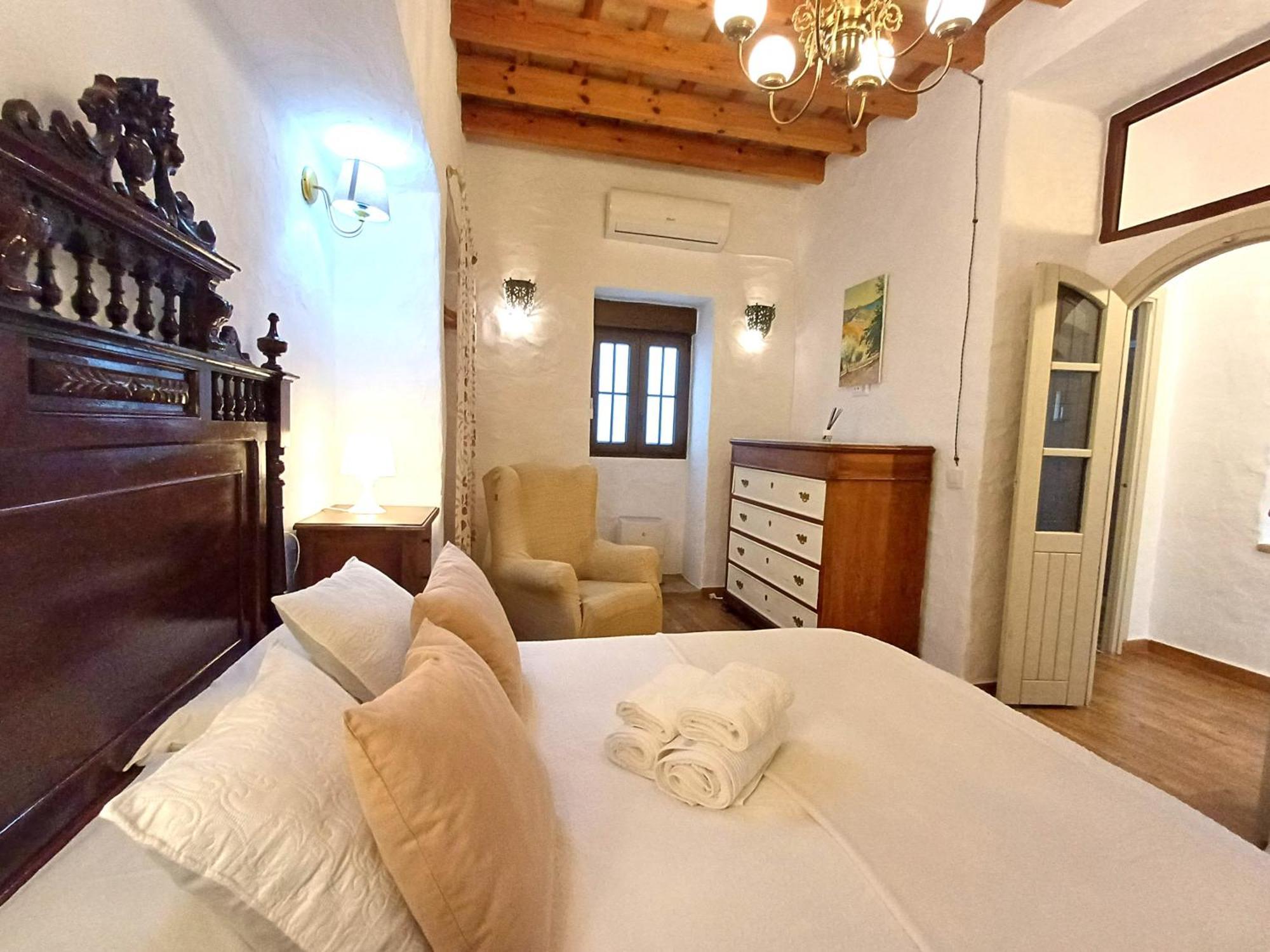 La Guarida De Vejer Casa Rural (Adults Only) เวเฮร์ เด ลา ฟรอนเตรา ภายนอก รูปภาพ