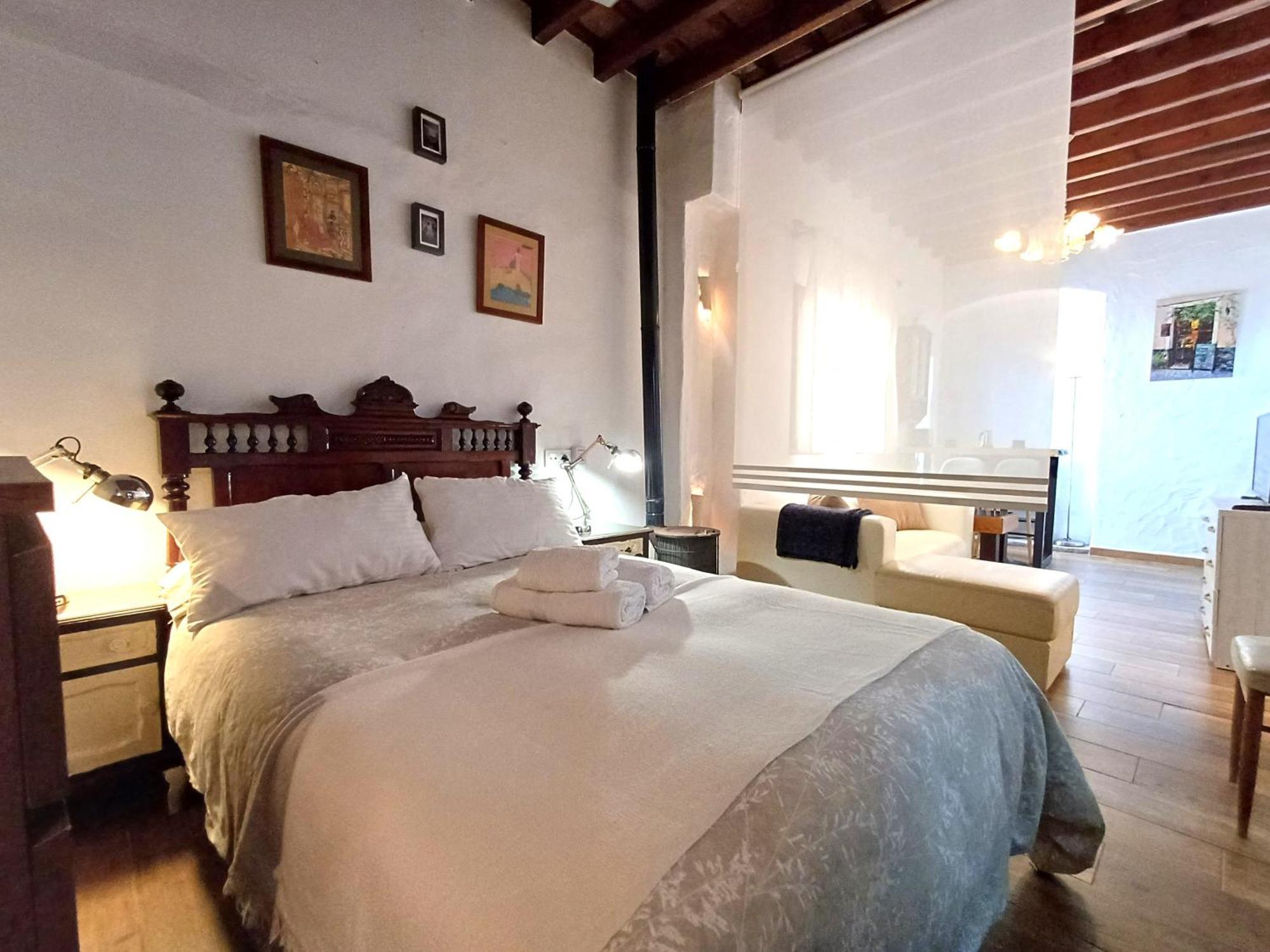 La Guarida De Vejer Casa Rural (Adults Only) เวเฮร์ เด ลา ฟรอนเตรา ภายนอก รูปภาพ