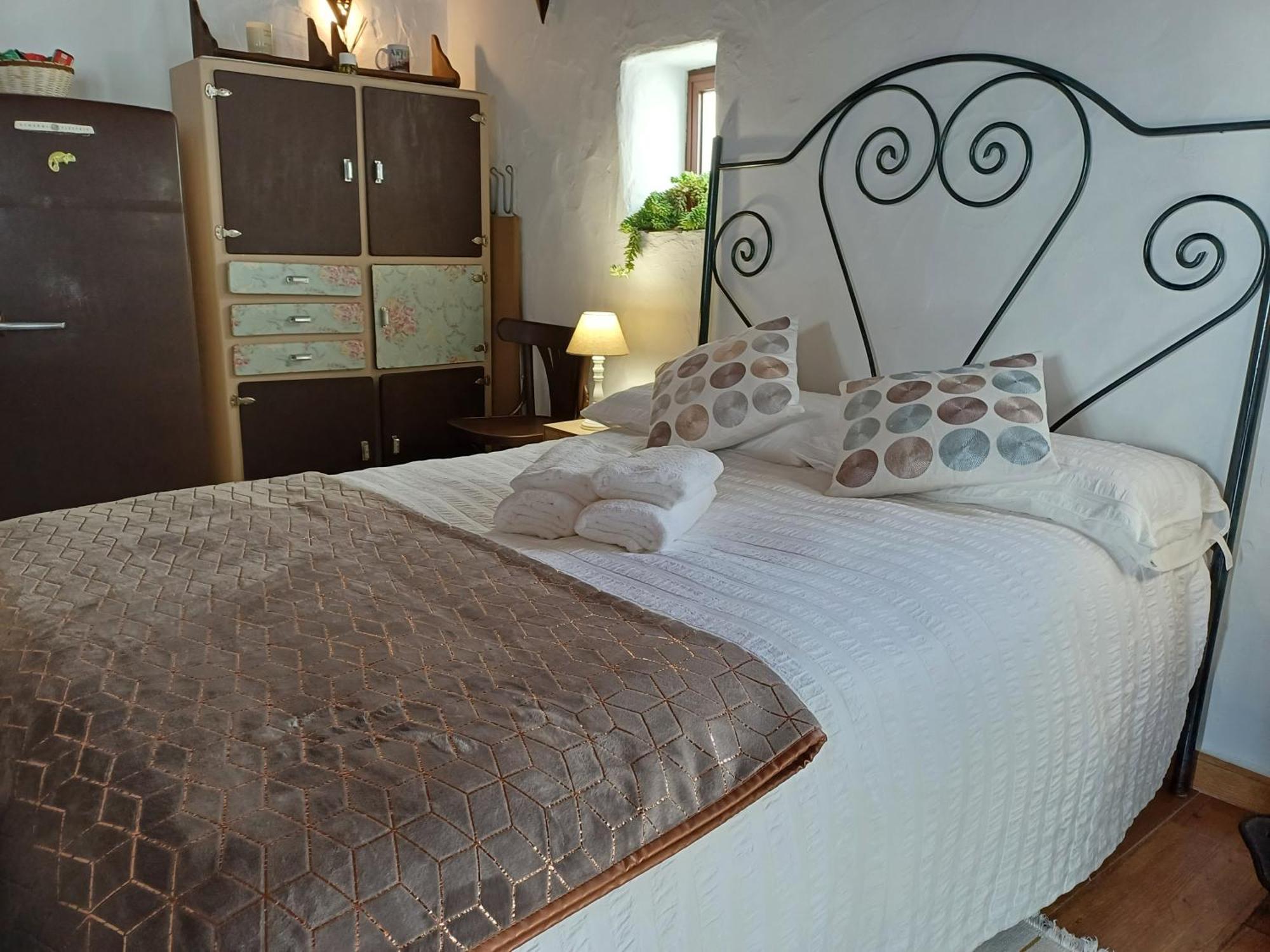 La Guarida De Vejer Casa Rural (Adults Only) เวเฮร์ เด ลา ฟรอนเตรา ภายนอก รูปภาพ